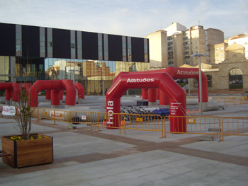 Foto panorámica de la ciudad creada en la Plaza de la concordia.