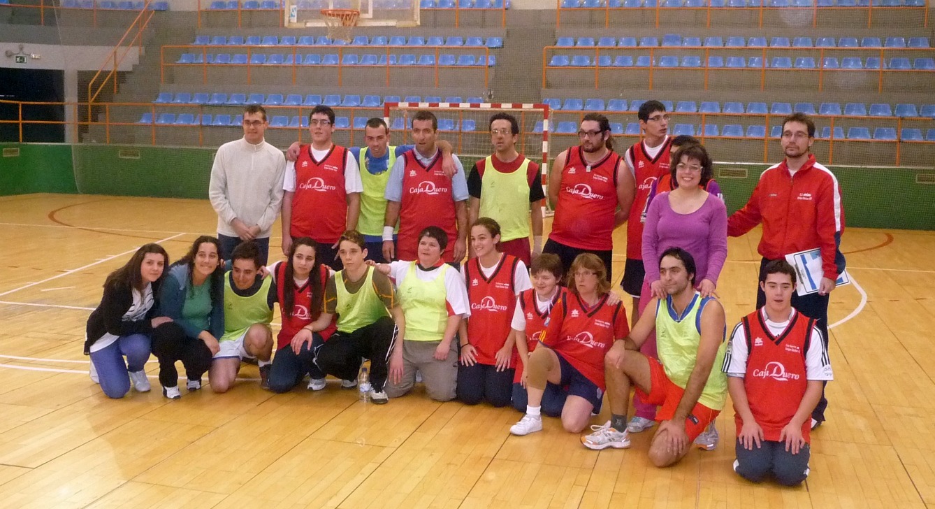 Equipos finalistas de baloncesto. Aviva y Asprodes