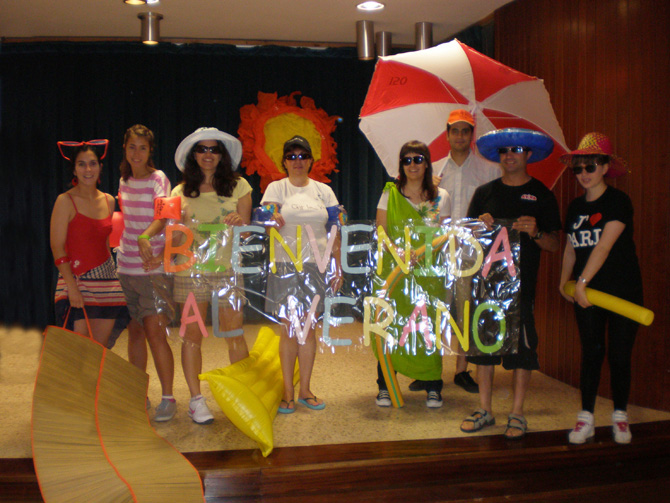 Integrantes de la Comitiva de Bienvenida al Verano.