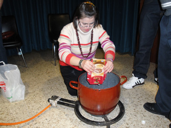 Momento de preparar y calentar el chocolate.