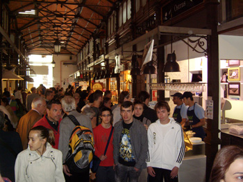 Dentro del mercado de San Miguel