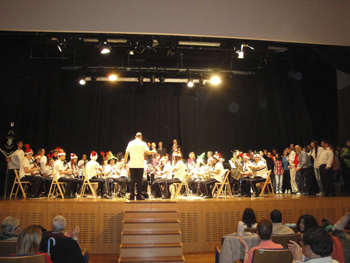 Panorámica del momento final del concierto.