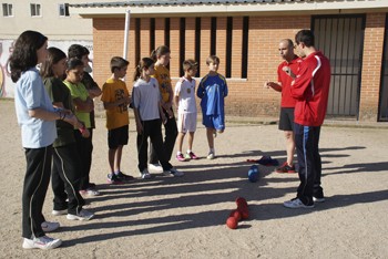 Momento de aprendizaje del juego de la Boccia