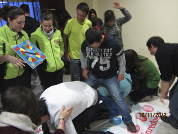 Jugamos al Twister.