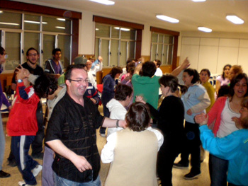 Momento de baile en el concurso