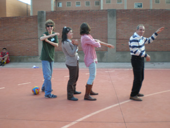 Momento de la preparación del baile.