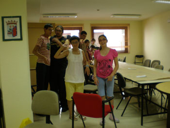 Momento de encuentro, en la sede de la Once, presentación de los participantes y monitores.