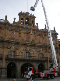 Coincidimos con el simulacro de los bomberos para la colocación de la Mariseca