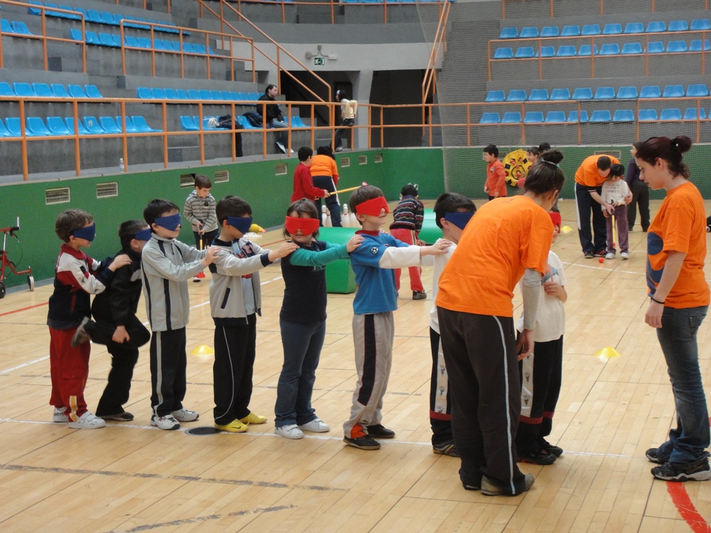 Deporte adaptado para niños en la Alamedilla