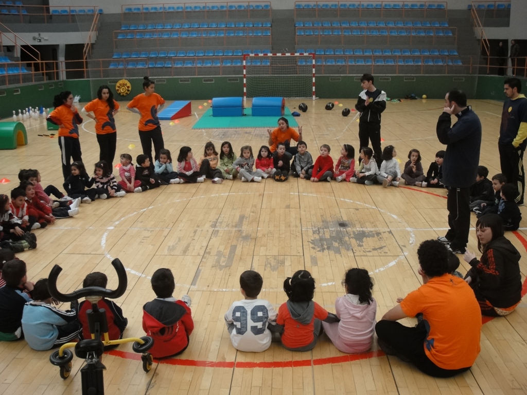 Deporte adaptado para niños en la Alamedilla