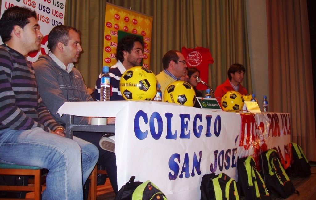 Componentes de la mesa redonda sobre deporte y salud