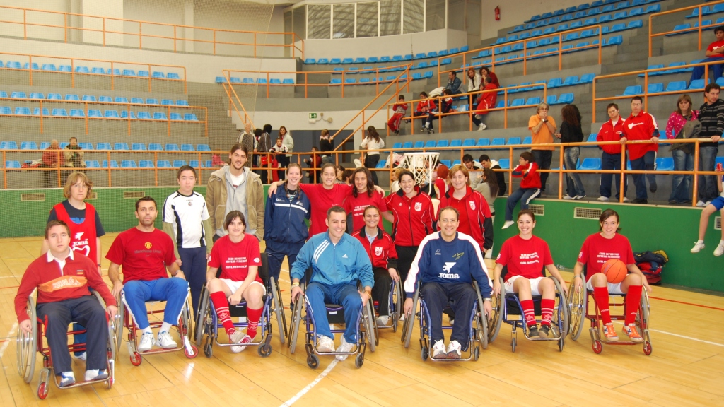 Navega femenino de futbol y federacion de enseñanza uso