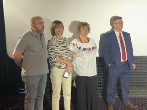 Luis Mas, gerente de Fundación AVIVA, junto a Marta Badía y Juana Pérez Briz, vocales del patronato de AVIVA, y el presidente de la Fundación AVIVA, Miguel Ángel Benito Sánchez.