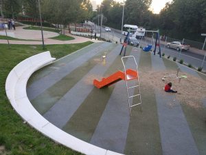 Imagen de la zona infantil del parque finalizada